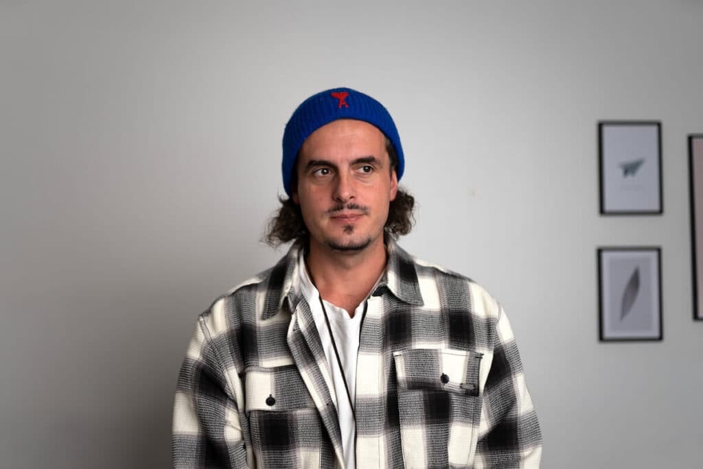 Titelbild_Unglücklich in Beziehung_Chris Bloom